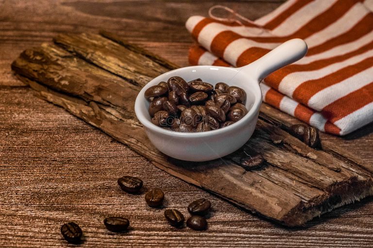 lovepik-gourmet-coffee-beans-picture_501232591